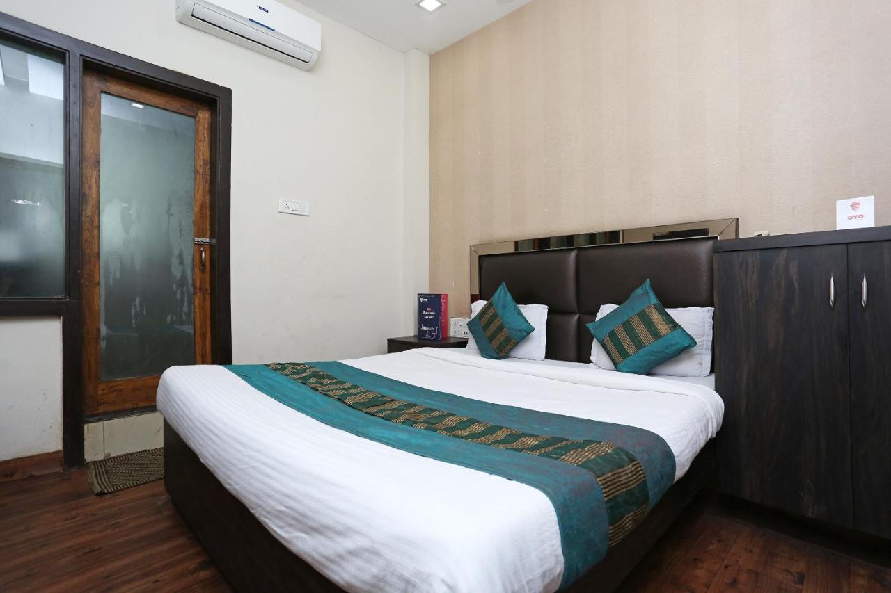 Oyo 6325 Hotel Kiran Rāipur Exterior foto